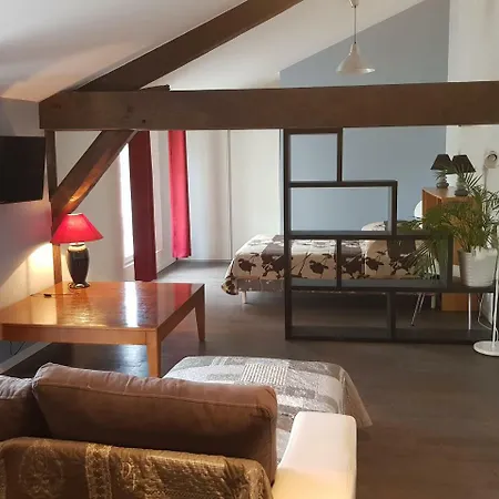 Les De La Rose Des Vents Aparthotel Sathonay-Camp